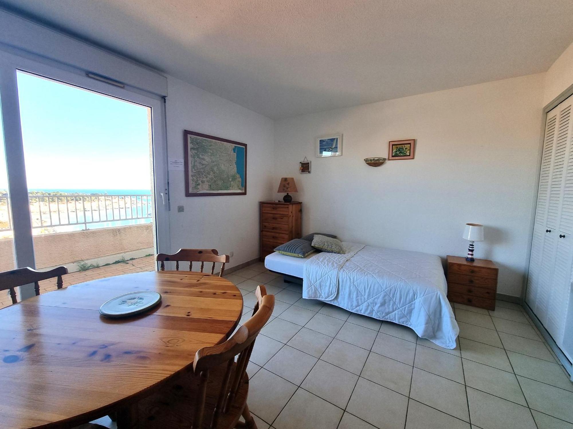 Port-Vendres: Studio Cabine Avec Terrasse, A 2 Pas Du Port - Fr-1-309-256 Port Vendres Exterior foto